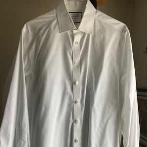 CHARLES TYRWHITT CRISP WHITE DRESS SHIRTS - CLASSIC FIT SZ. 16.5/35